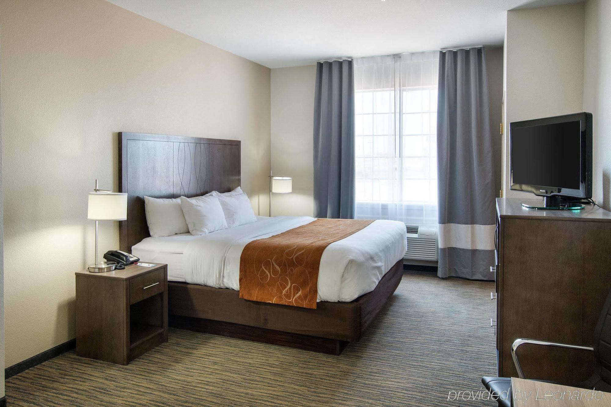 Comfort Suites San Angelo Near University Exterior photo